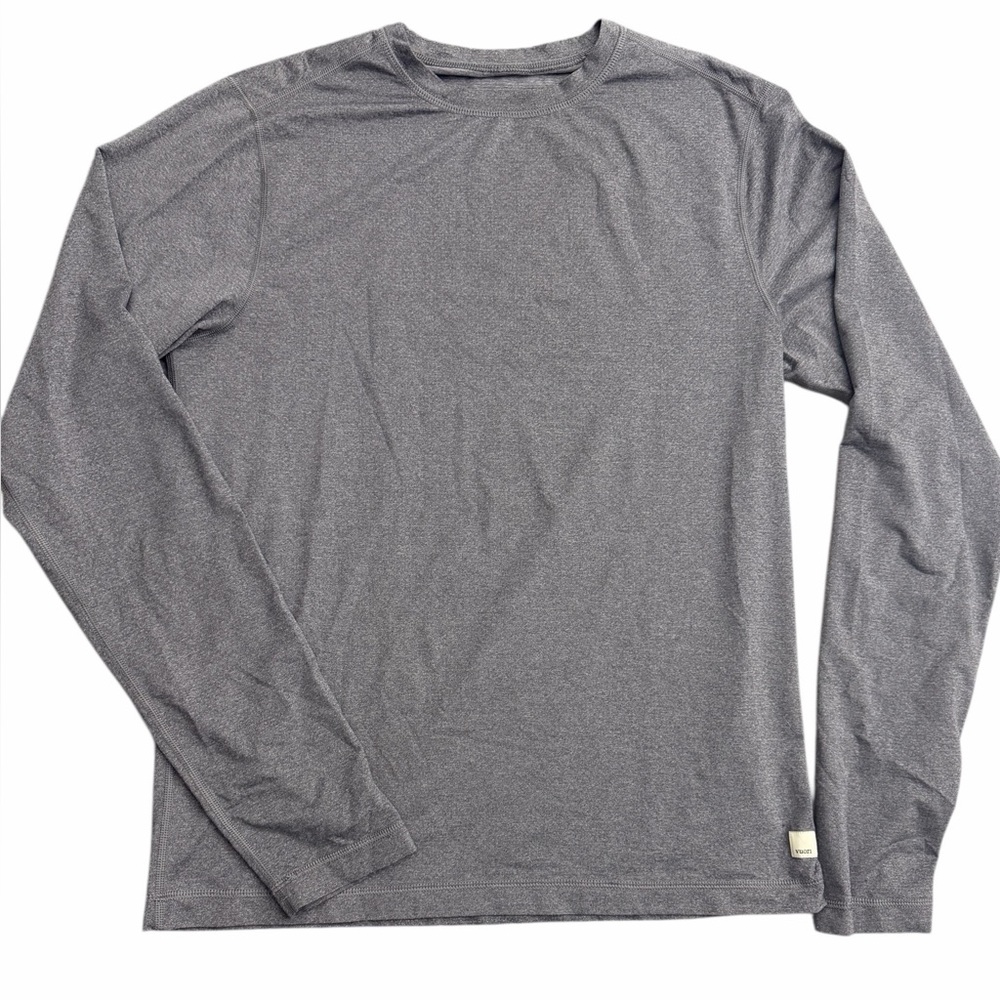 Vuori Long Sleeve Performance‎ Tee Gray Men’s Athletic Training Shirt